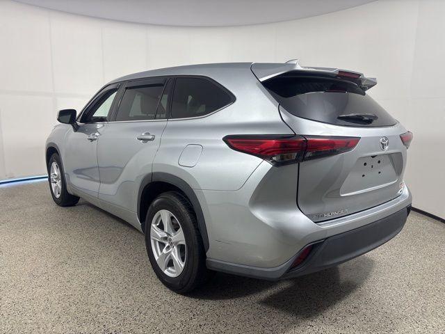 used 2021 Toyota Highlander car, priced at $25,192