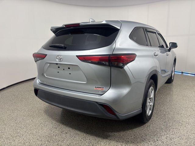 used 2021 Toyota Highlander car, priced at $25,192