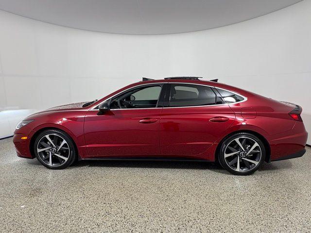 used 2023 Hyundai Sonata car, priced at $22,135