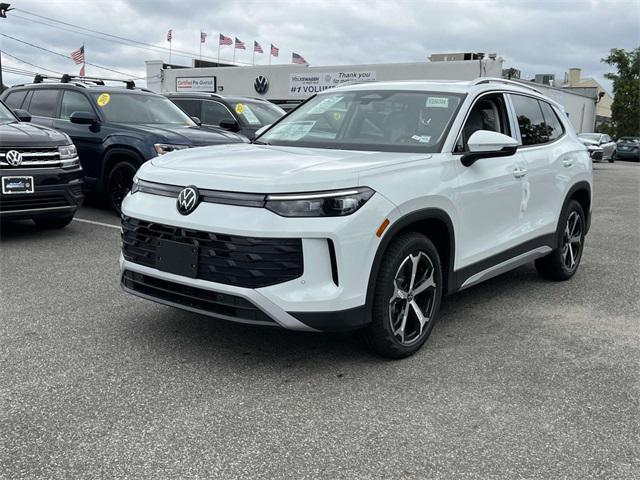 new 2025 Volkswagen Tiguan car, priced at $30,409