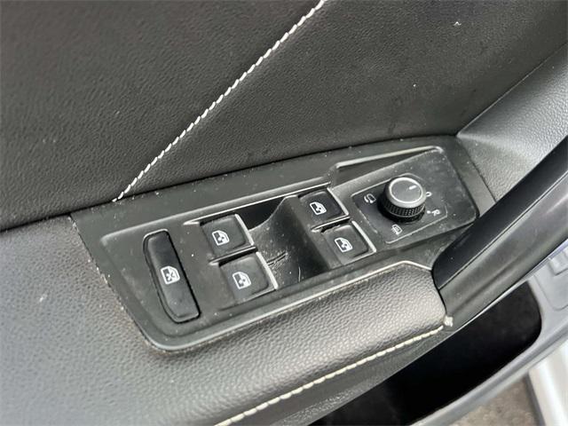 used 2022 Volkswagen Tiguan car, priced at $22,217