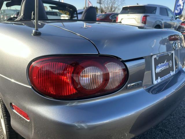 used 2003 Mazda MX-5 Miata car, priced at $10,036