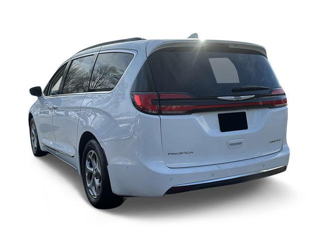 used 2022 Chrysler Pacifica car, priced at $19,306