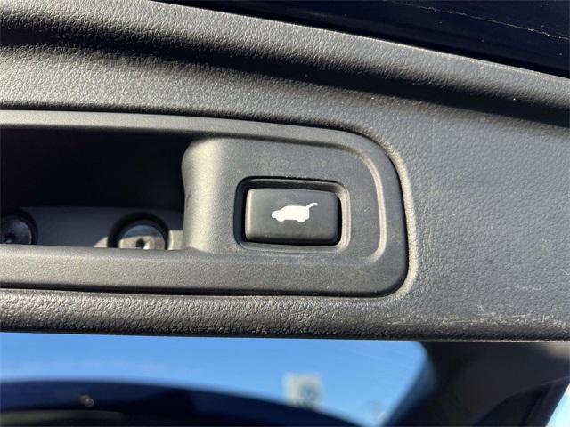 used 2016 Honda Pilot car, priced at $19,212