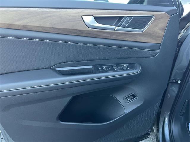 used 2025 Volkswagen Atlas car, priced at $39,497