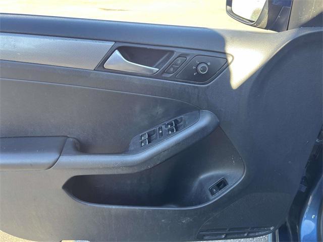 used 2015 Volkswagen Jetta car, priced at $5,873