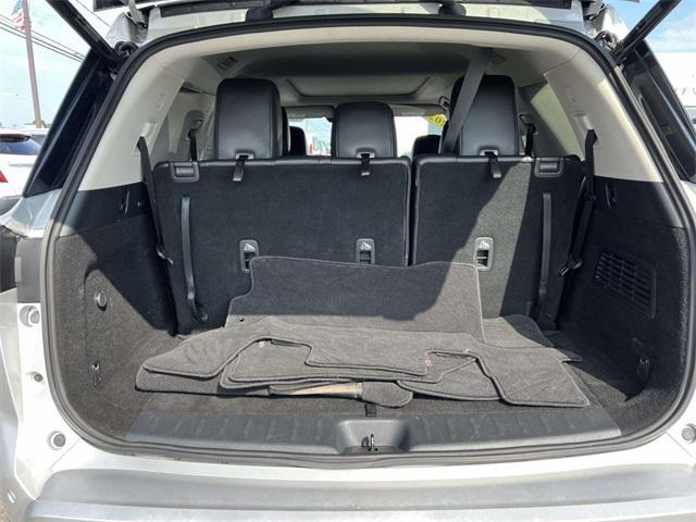 used 2022 Nissan Pathfinder car, priced at $25,039