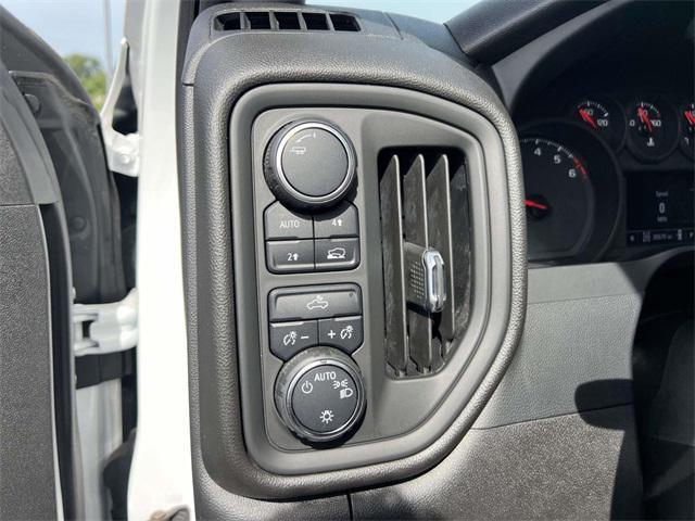 used 2022 Chevrolet Silverado 1500 car, priced at $29,606
