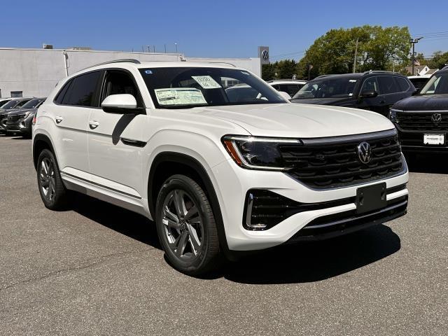 new 2024 Volkswagen Atlas Cross Sport car, priced at $46,300