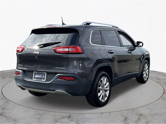 used 2016 Jeep Cherokee car, priced at $10,401