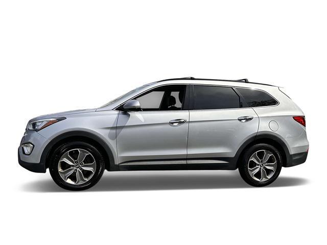 used 2015 Hyundai Santa Fe car, priced at $7,998