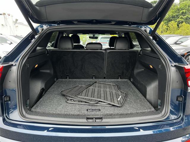 used 2022 Volkswagen Atlas Cross Sport car, priced at $24,434