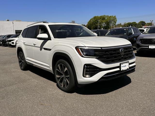 new 2024 Volkswagen Atlas car, priced at $51,125