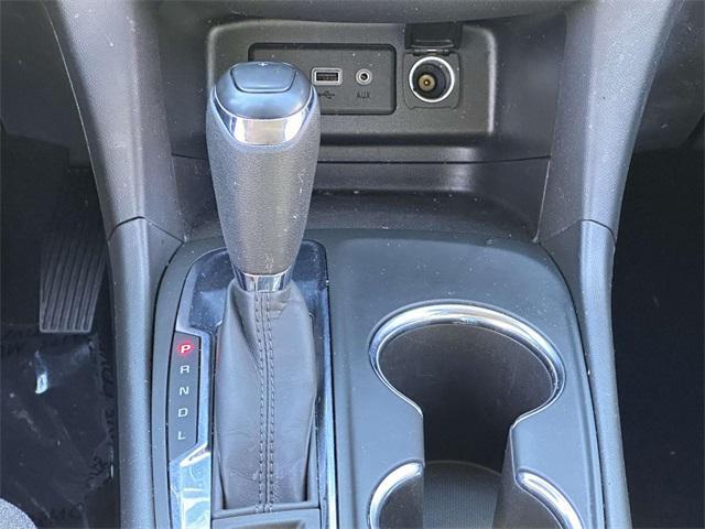 used 2021 Chevrolet Equinox car, priced at $19,609