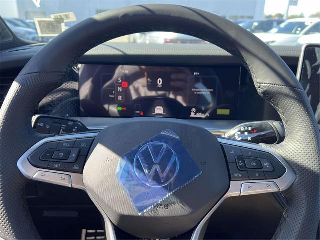 new 2025 Volkswagen Tiguan car, priced at $32,598