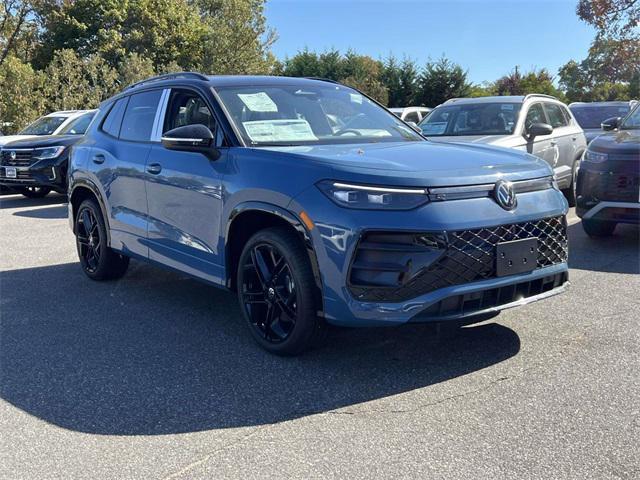 new 2025 Volkswagen Tiguan car, priced at $32,598