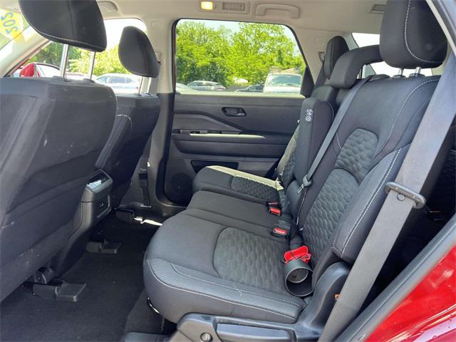 used 2023 Nissan Pathfinder car, priced at $28,819
