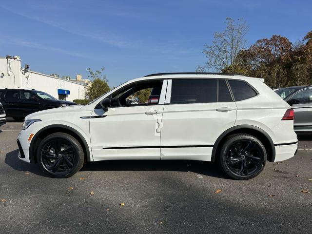 new 2024 Volkswagen Tiguan car, priced at $35,334