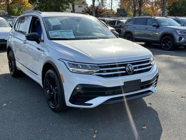 new 2024 Volkswagen Tiguan car, priced at $35,334