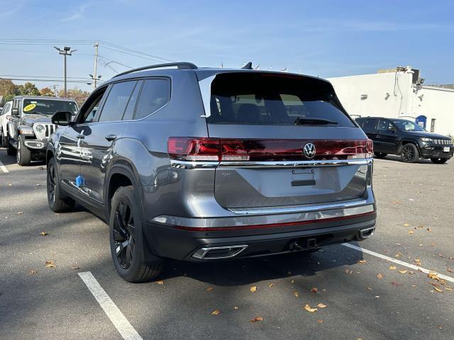 new 2025 Volkswagen Atlas car, priced at $47,412