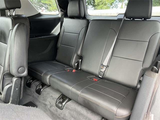 used 2020 Chevrolet Traverse car, priced at $21,034