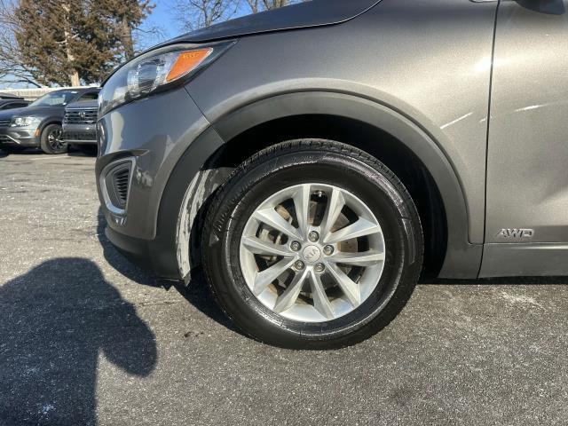 used 2018 Kia Sorento car, priced at $7,198