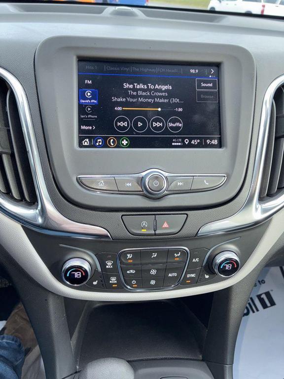 used 2022 Chevrolet Equinox car, priced at $21,133