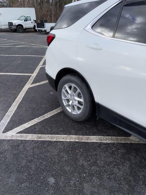 used 2022 Chevrolet Equinox car, priced at $21,133