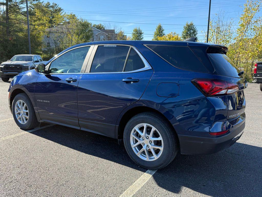 used 2022 Chevrolet Equinox car, priced at $21,324