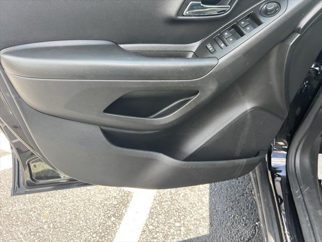 used 2021 Chevrolet Trax car, priced at $18,017