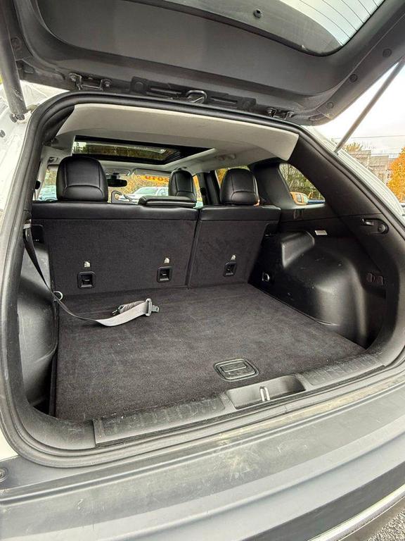 used 2019 Jeep Cherokee car, priced at $15,269