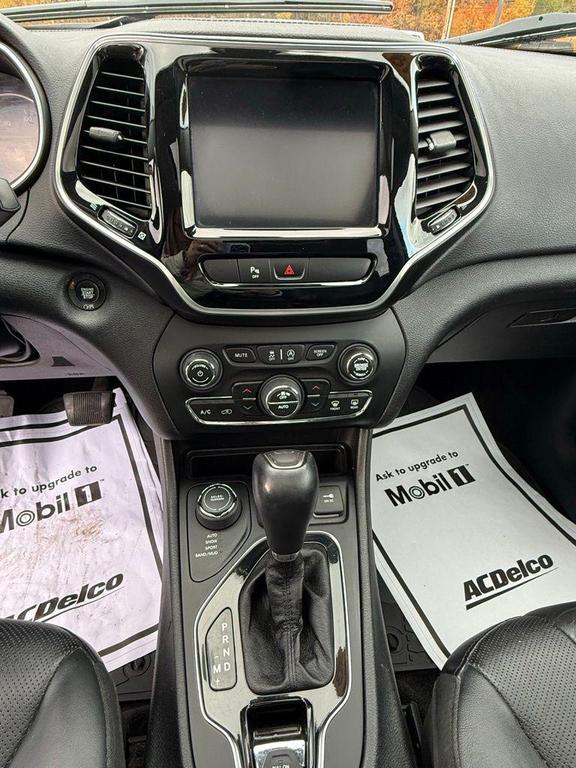 used 2019 Jeep Cherokee car, priced at $15,269