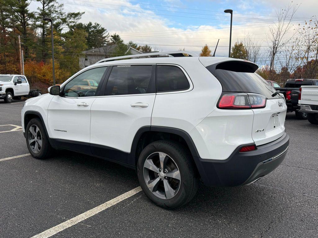 used 2019 Jeep Cherokee car, priced at $15,269
