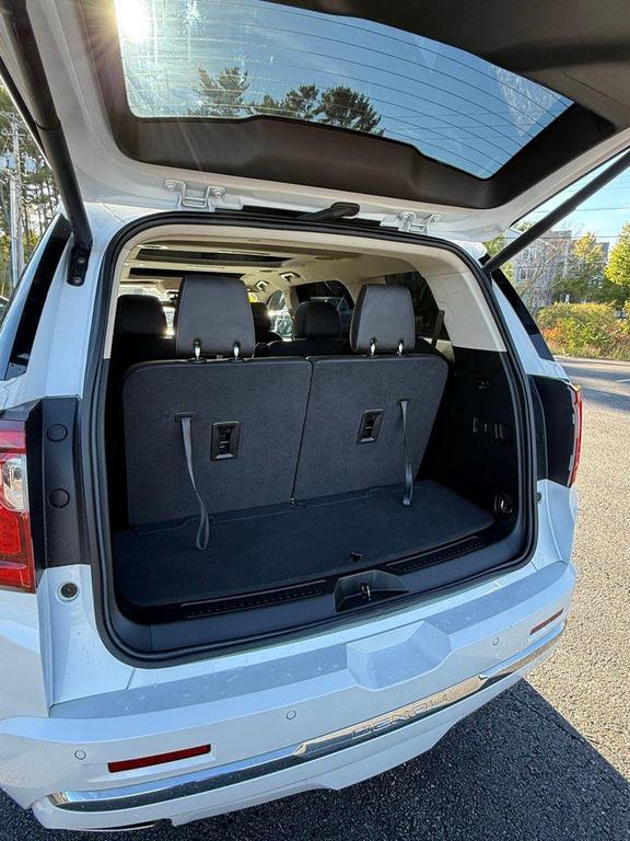 used 2023 GMC Acadia car, priced at $35,216