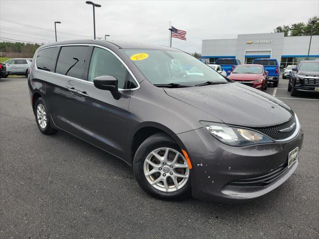 used 2017 Chrysler Pacifica car, priced at $12,887