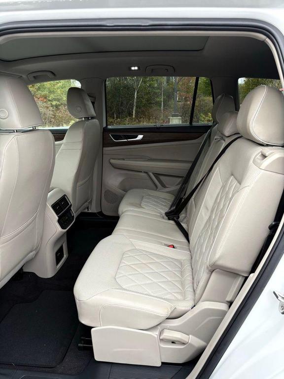 used 2025 Volkswagen Atlas car, priced at $44,362