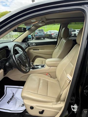used 2020 Jeep Grand Cherokee car, priced at $23,942