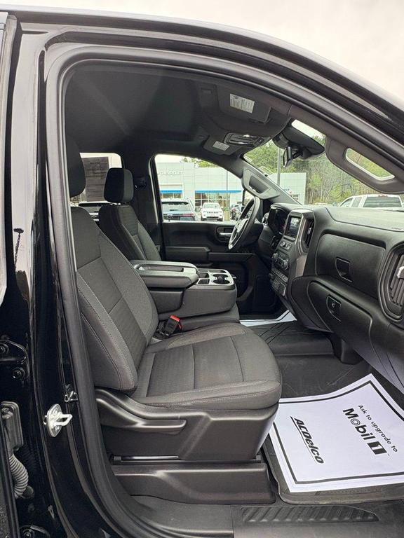 used 2025 Chevrolet Silverado 2500 car, priced at $51,998