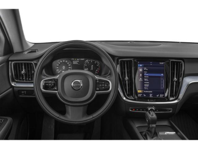 used 2020 Volvo V60 Cross Country car