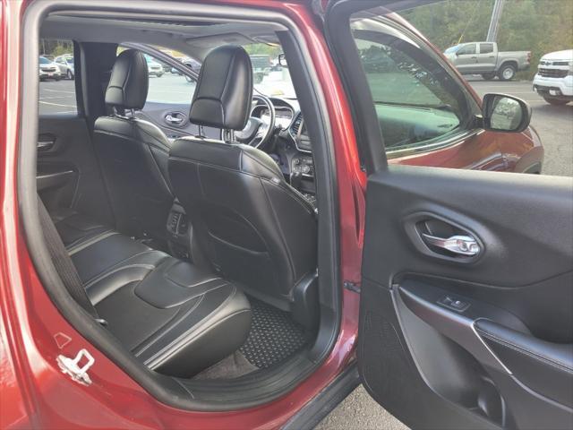 used 2019 Jeep Cherokee car, priced at $15,103