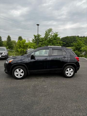 used 2022 Chevrolet Trax car, priced at $18,342