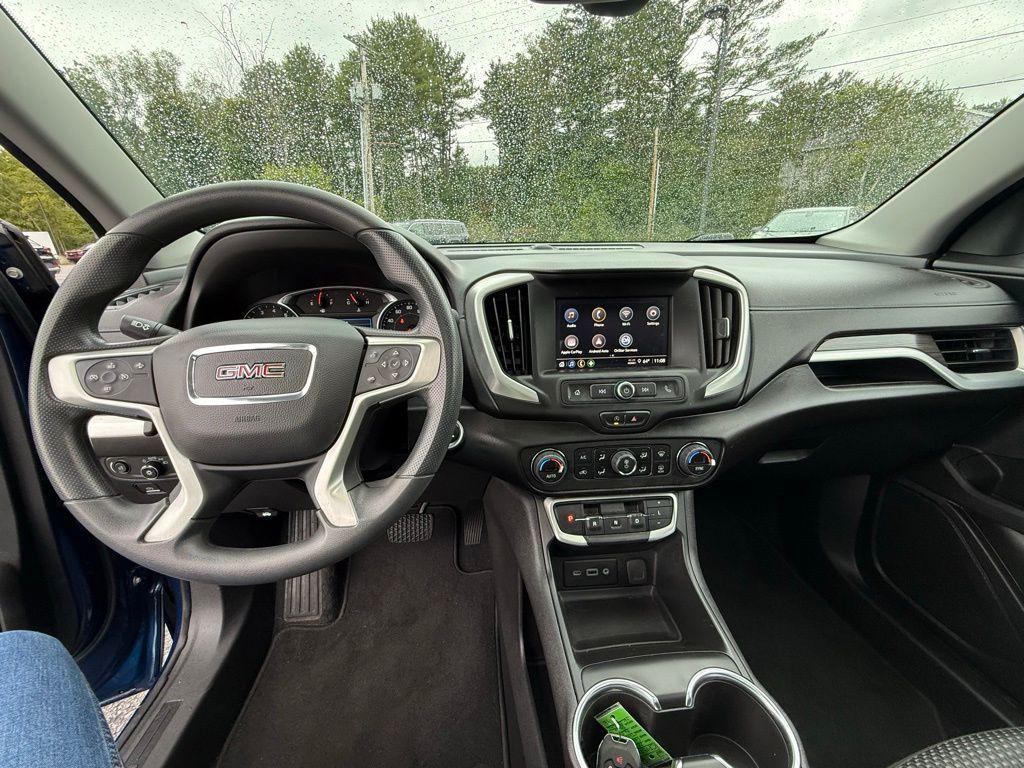 used 2022 GMC Terrain car, priced at $25,617