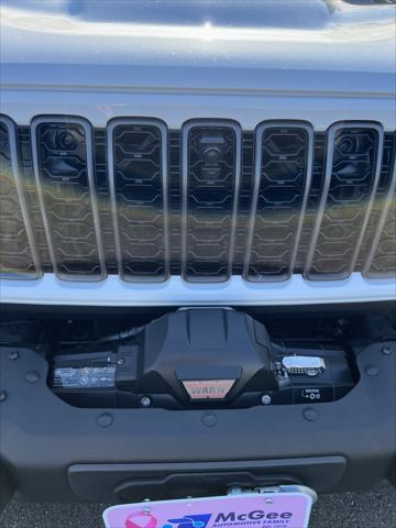 used 2020 Jeep Wrangler Unlimited car, priced at $31,735