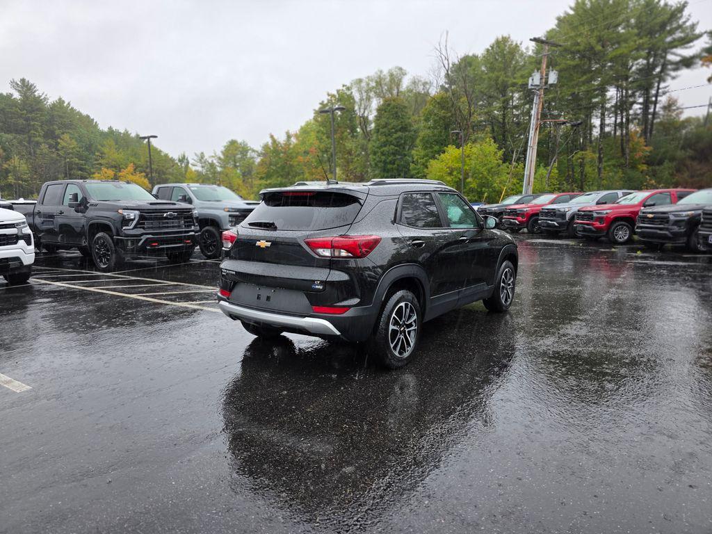 used 2024 Chevrolet TrailBlazer car, priced at $25,286