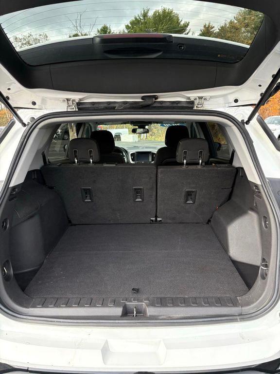 used 2020 GMC Terrain car, priced at $17,038