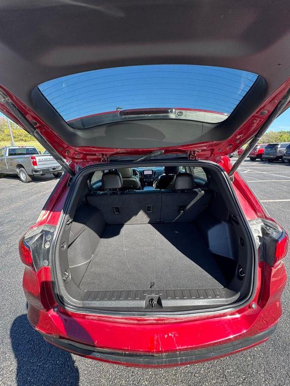 used 2022 Chevrolet Equinox car, priced at $23,402