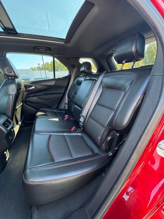 used 2022 Chevrolet Equinox car, priced at $23,402