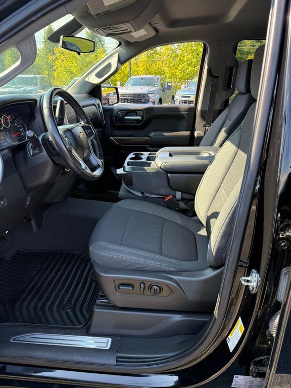 used 2022 Chevrolet Silverado 1500 car, priced at $36,866