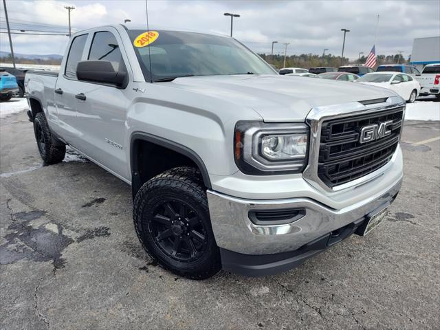 used 2018 GMC Sierra 1500 car, priced at $26,220