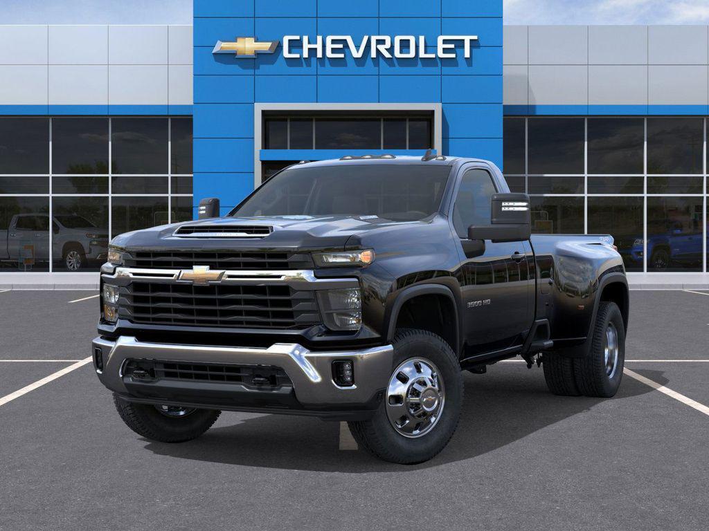 new 2026 Chevrolet Silverado 3500 car, priced at $72,400